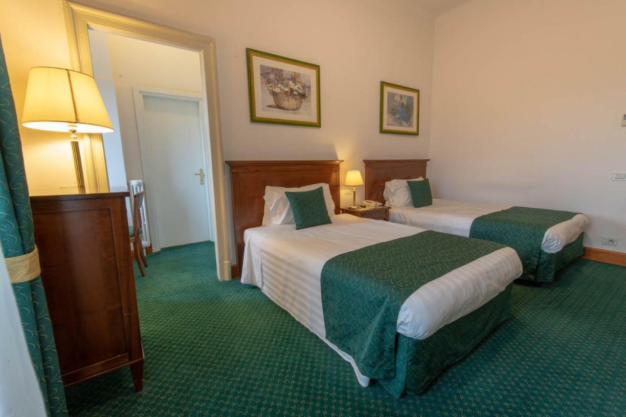 Palace Grand Hotel Varese Eksteriør billede